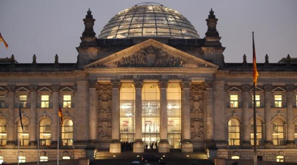 foto cum ar arata astazi al doilea razboi mondial in berlin paris sankt petersburg si praga