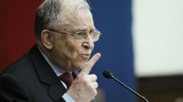 iliescu gestul lui basescu este o diversiune o cacealma