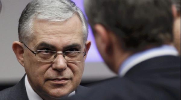 papademos grecia va reveni la crestere economica in mai putin de doi ani