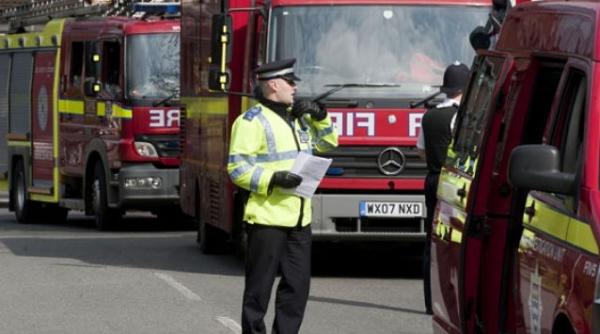 explozie la o sectie de politie din londra sapte oameni au fost raniti