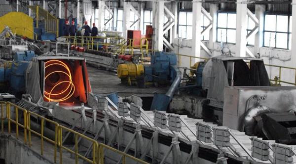 sindicalistii acuza mechel ca vinde produsele prin firme parazit