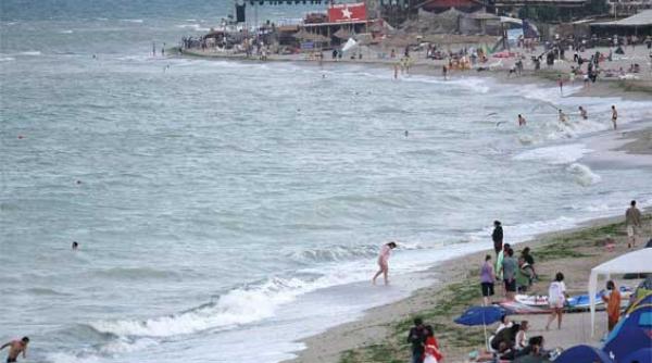 legea turismului va da puteri depline mdrt cei care construiesc pe plaja fara autorizatie nu mai risca pedeapsa cu inchisoarea