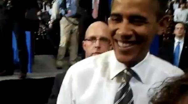 video barack obama stie limbajul semnelor cum a impresionat presedintele american un elev surd