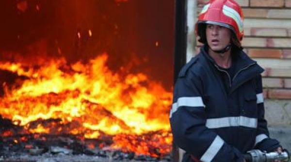 incendiu in sacele cinci locuinte cuprinse de flacari 15 persoane au fost evacuate