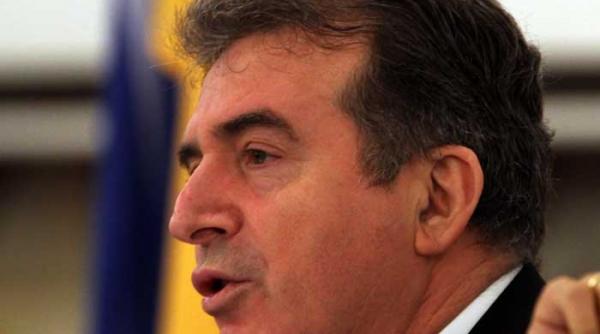 grecia fie face fata valului de imigranti fie paraseste zona schengen