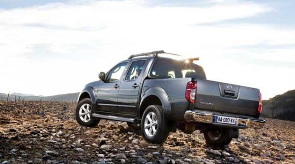 pentru fitosul din tine nissan navara