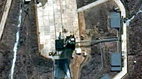 coreea de nord pregatita pentru lansarea rachetei cu raza lunga de actiune vezi imagini surprinse de satelit