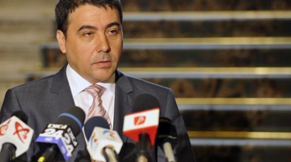 ministrul agriculturii trebuie sa stabilim cine are prioritate vaca sau gaina