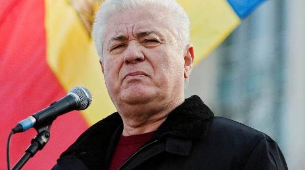 comunistii moldoveni au initiat referendum pentru a da vot de neincredere parlamentului