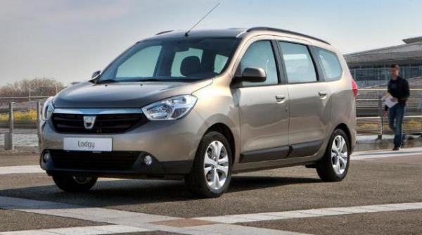 dacia lodgy testata de jurnalistii francezi este masina cu cel mai bun raport calitate pret din clasa