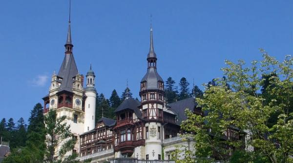 romania vazuta de cotidianul britanic the guardian sate pitoresti castele ca n povesti si monstruozitati din era comunista