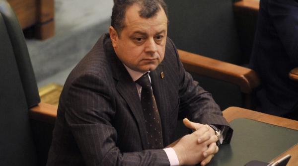 senatorul mircea banias trimis in judecata de dna