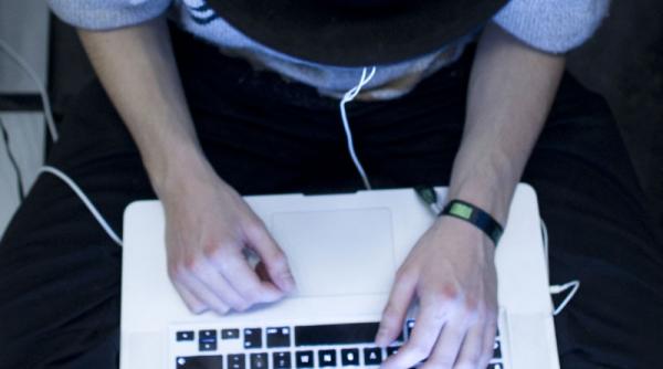 conturile de mail ale lui traian igas si iulian urban au fost sparte un jandarm disponibilizat este primul suspect