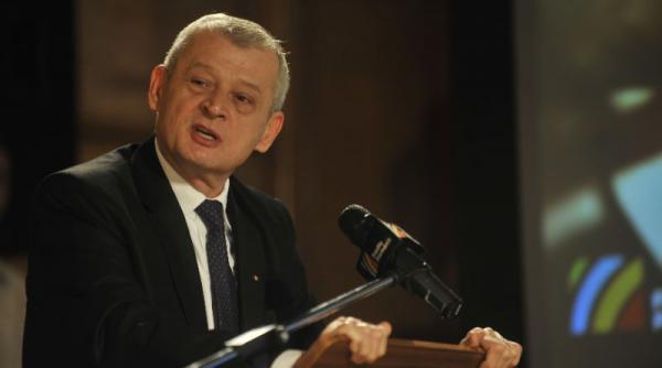 sorin oprescu de doua ori mai tare ca radu mazare in online