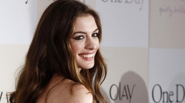 anne hathaway s a tuns scurt pentru rolul din mizerabilii