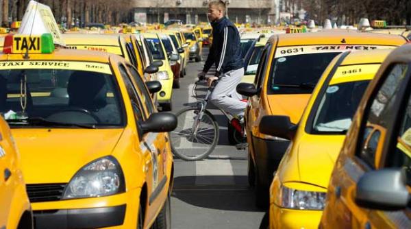 taximetristii ies in strada sa ceara tarife mai mari afla cum te poti feri de aparatele de taxare falsificate