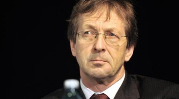 ambasadorul olandei la bucuresti spune ca restrictiile pe piata muncii se mentin pana in 2013