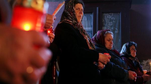 nu lasati casa nesupravegheata mergeti in grup cumparati cu cardul ce recomanda politia de paste