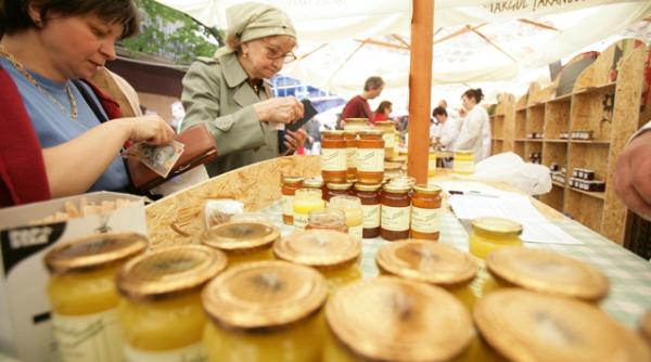 romanii consuma de trei ori mai putina miere decat europenii