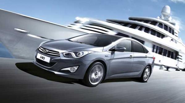 i40 altceva hyundai ne propune o masina de familie supertehnologizata