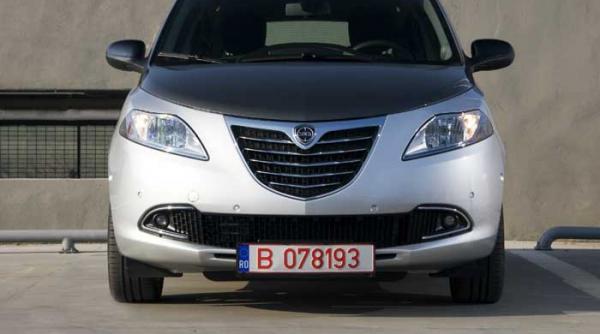 lancia ypsilon diva de oras
