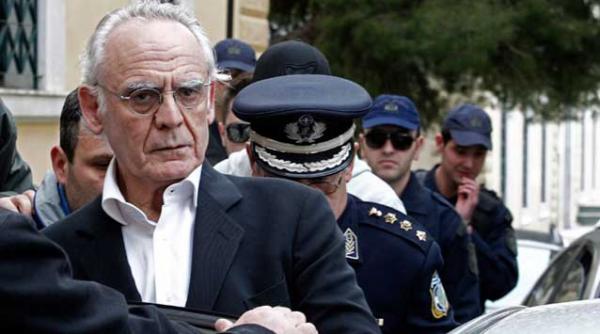 fostul ministru grec al apararii akis tzohatzopoulos arestat preventiv pentru spalare de bani si coruptie