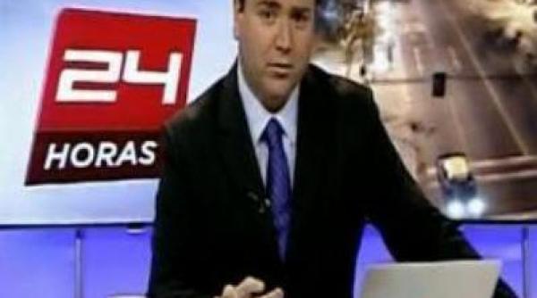 cutremur in direct intr un studio de televiziune din santiago de chile vezi cum a reactionat prezentatorul video