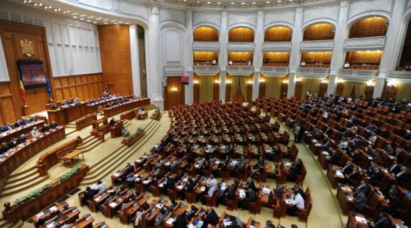 usl a depus motiunea de cenzura roberta anastase argumentele sunt subtiri si nu va trece