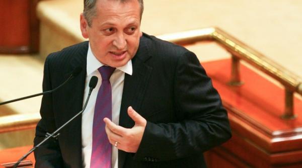 fenechiu inca din 2006 i am propus mihaelei popa sa vina in pnl dar a refuzat din demnitate