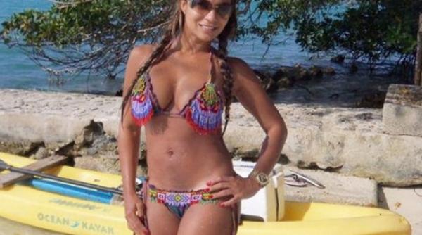 foto ea este prostituata care a zguduit garda presedintelui sua