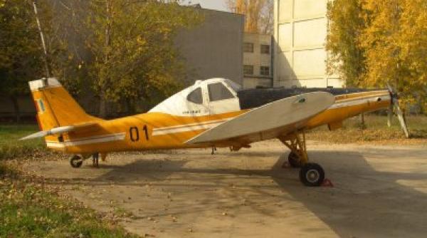 un avion utilitar a aterizat de urgenta pe un camp din prahova nu exista victime