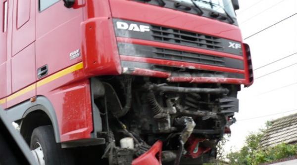 grav accident pe dn 6 doua tir uri s au ciocnit o persoana a fost carbonizata