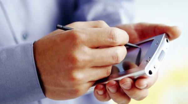 piata smartphone din romania se tripleaza pana in 2015