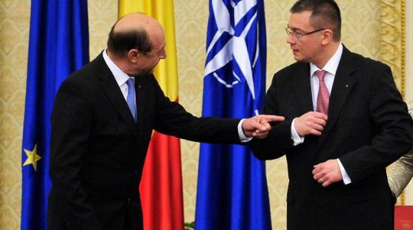 basescu la mijlocul anului crestem salariile bugetarilor mru am emotii sa stiu cum pot sa fac sa reintregesc salariile bugetarilor