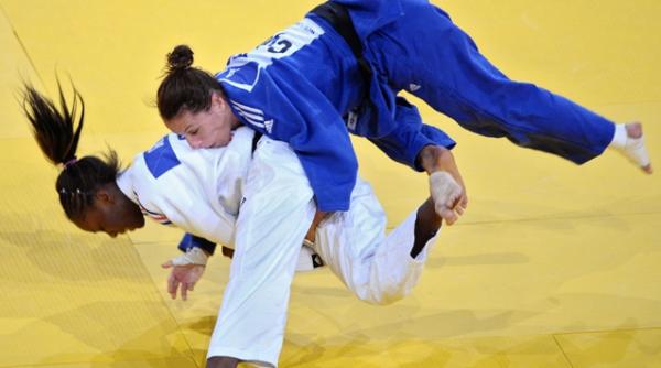 alina dumitru si andreea chitu campioane europene la judo