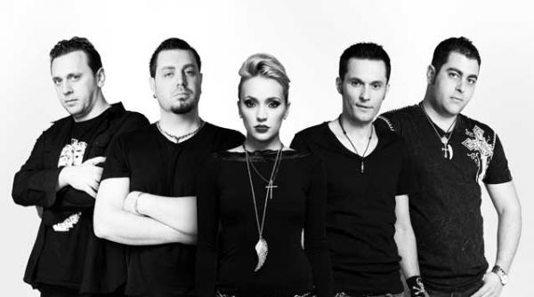 dupa ce au lansat cd ul steelborn pleaca in turneu