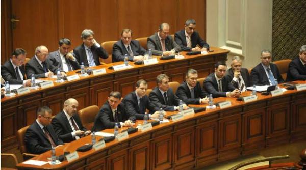 zi decisiva pentru cabinetul ungureanu
