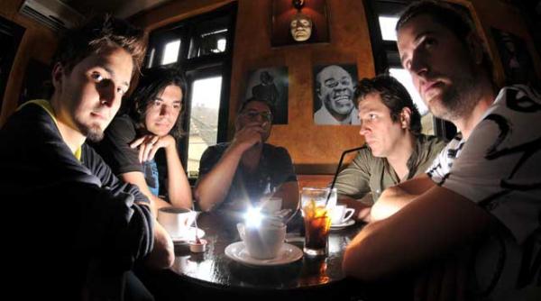 byron lanseaza dvd ul live underground in silver church