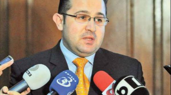 deputatul marius dugulescu trecut recent de la pdl la pnl a anuntat ca nu voteaza motiunea