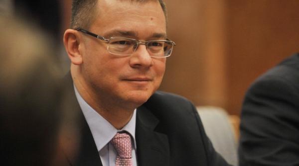 premierul ungureanu a discutat cu pdl inaintea motiunii altii sa aiba emotii nu eu