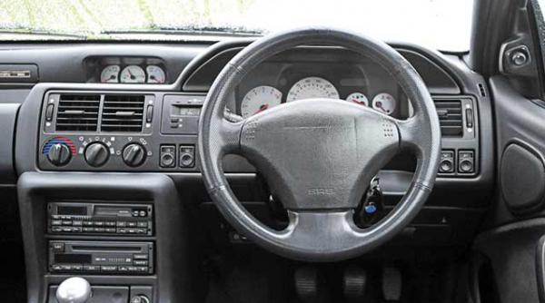 legende pe roti hammond conduce ford escort cosworth