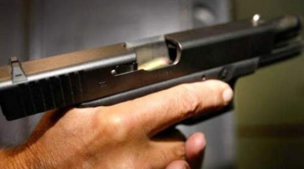 focuri de arma in capitala trei oameni au fost impuscati pentru ca ascultau muzica prea tare