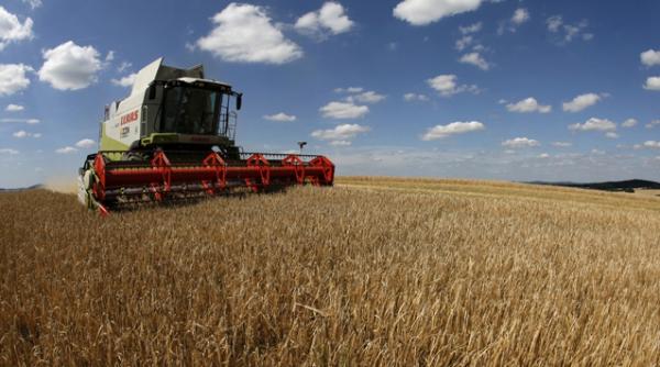 le monde mii de fermieri francezi italieni spanioli englezi germani si danezi se muta in romania el dorado ul agriculturii europene