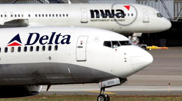 premiera in transportul aerian delta airlines cumpara o rafinarie si va produce propriul carburant