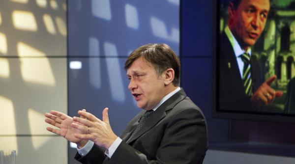 antonescu presedintele trebuie sa semneze decretele de numire a ministrilor ca notarul