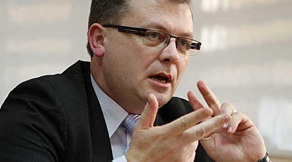 cine este seful politiei romane chestorul liviu popa a ultragiat o procuroare si a palmuit un politist