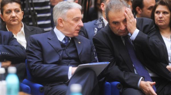 pas inapoi guvernul ponta nu garanteaza majorarea salariilor si restituirea contributiilor de sanatate catre pensionari