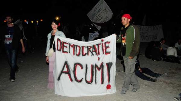 6 mai un mars pentru democratie