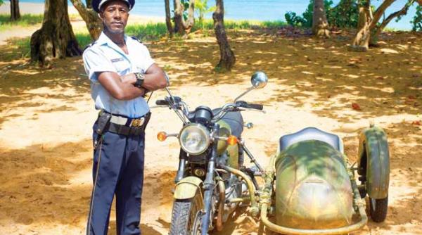 jurnal de motociclist 7 000 de mile 15 tari 15 zile