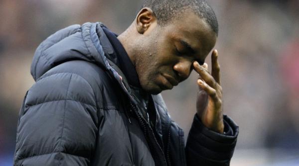 video muamba a izbucnit in lacrimi la reintoarcerea pe terenul unde a murit putin